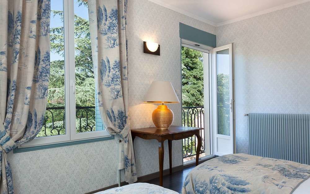 Hostellerie Du Val D'Or Mercurey Екстериор снимка