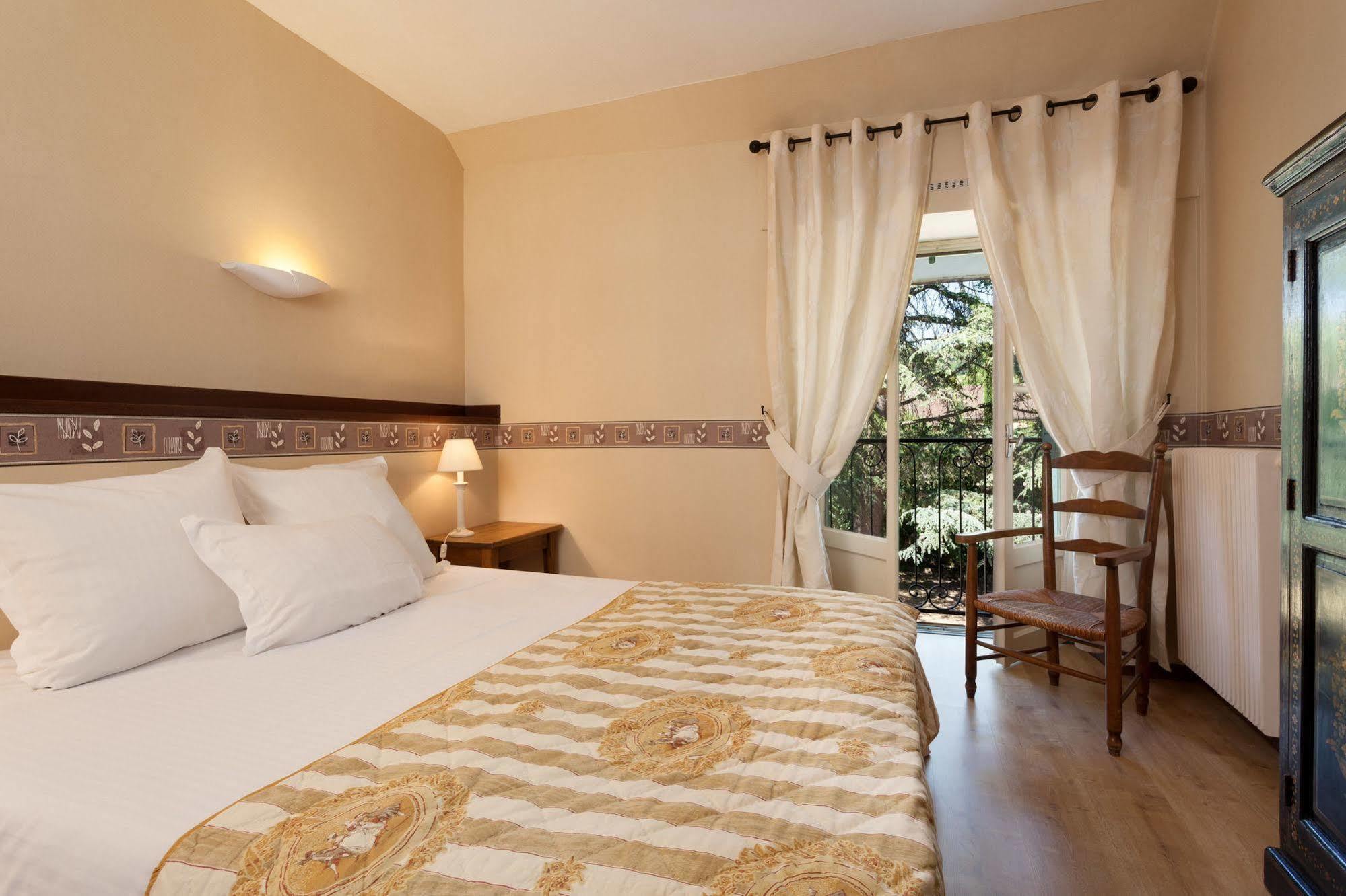 Hostellerie Du Val D'Or Mercurey Екстериор снимка